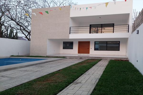 Foto de inmueble en  , Col. Pedregal de las Fuentes C.P. 62554, Jiutepec