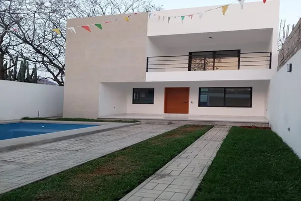 Foto de inmueble en  , Col. Pedregal de las Fuentes C.P. 62554, Jiutepec