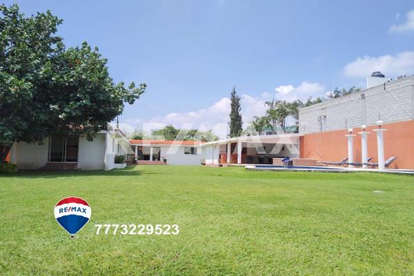 Foto de inmueble en Pedregal de las Fuentes, Col. Pedregal de las Fuentes C.P. 62554, Jiutepec