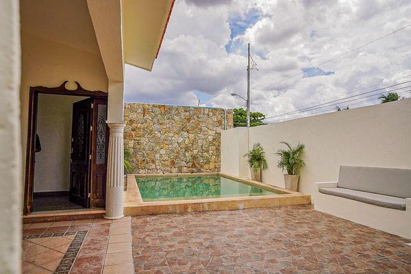 Foto de inmueble en  , Col. Pedregales de Tanlum C.P. 97210, Mérida