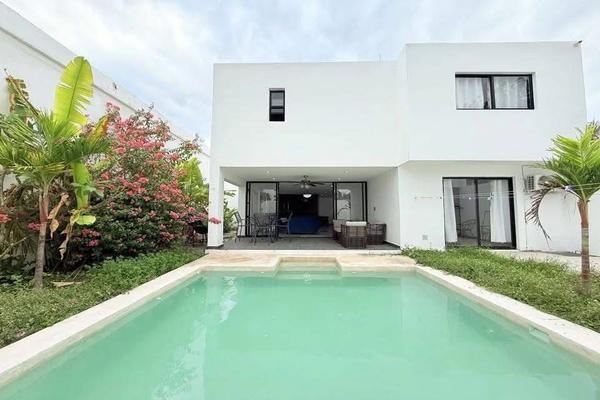 Foto de inmueble en  , Col. Pedregales de Tanlum C.P. 97210, Mérida