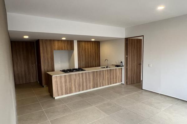 Foto de inmueble en Pedro Antonio Buzeta, Col. Chapultepec Country C.P. 44620, Guadalajara