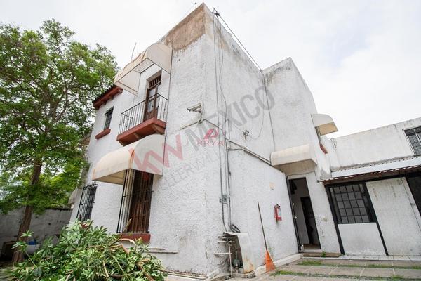 Foto de inmueble en Pedro Moreno #1358, Col. Americana C.P. 44160, Guadalajara