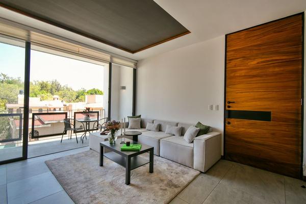 Foto de inmueble en Pedro Ogazon, Col. Santa Fe C.P. 45168, Zapopan