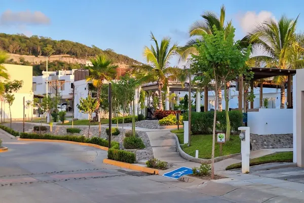 Foto de inmueble en Pegaso #1420, Col. Almarena Residencial C.P. 82112, Mazatlán