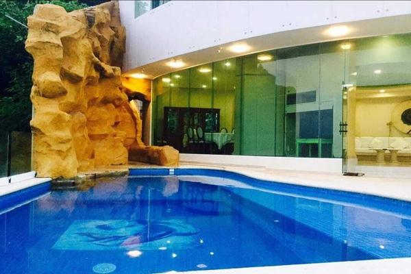 Foto de inmueble en  , Col. Península de las Playas C.P. 39390, Acapulco de Juárez
