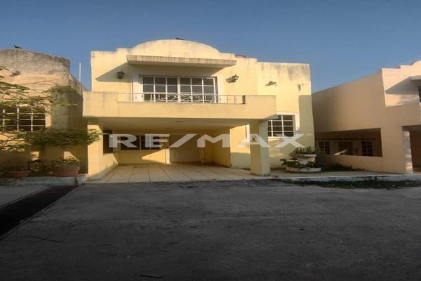 Foto de inmueble en Penjamo, Col. Hidalgo Poniente C.P. 89570, Ciudad Madero