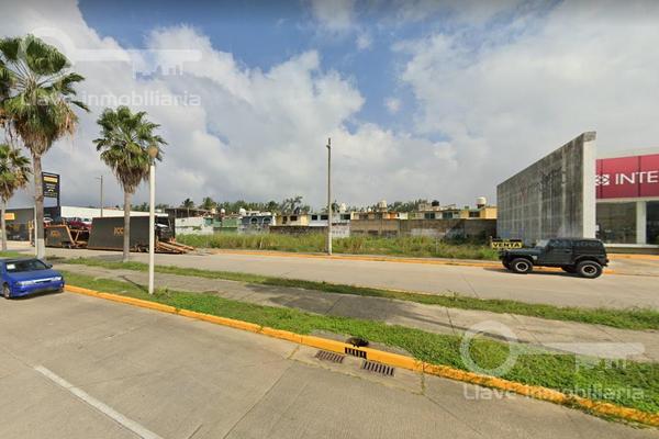 Foto de inmueble en  , Col. Pensiones Del Estado C.P. 96530, Coatzacoalcos