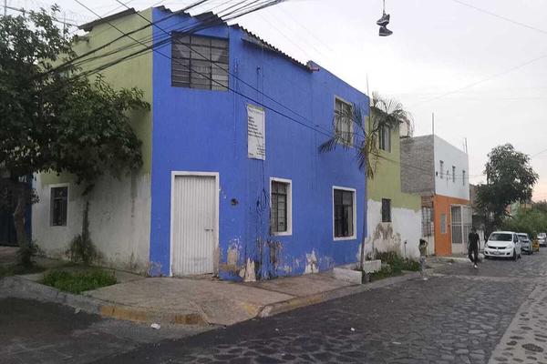 Foto de inmueble en Perfecto Lomeli, Col. Lomas del Paraíso 1a. Sección C.P. 44250, Guadalajara