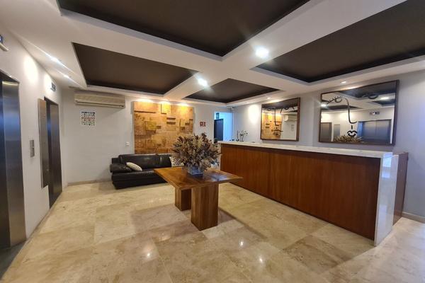 Foto de inmueble en Periférico, Col. Fuentes del Pedregal C.P. 14140, Tlalpan