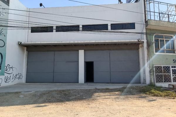 Foto de inmueble en Periferico Sur #5173, Col. Tres Pinos C.P. 45610, San Pedro Tlaquepaque