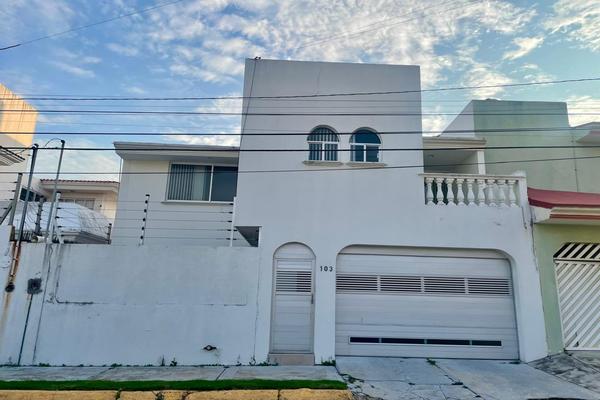 Foto de inmueble en  , Col. Petrolera C.P. 96500, Coatzacoalcos