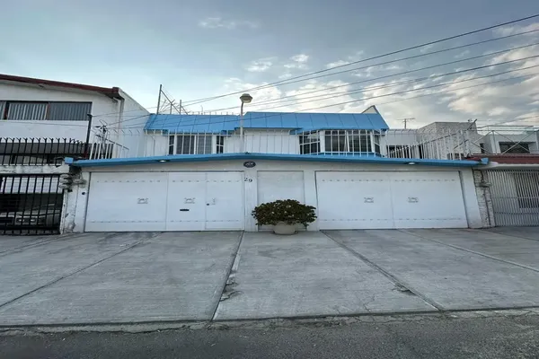 Foto de inmueble en  , Col. Petrolera Taxqueña C.P. 04410, Coyoacán