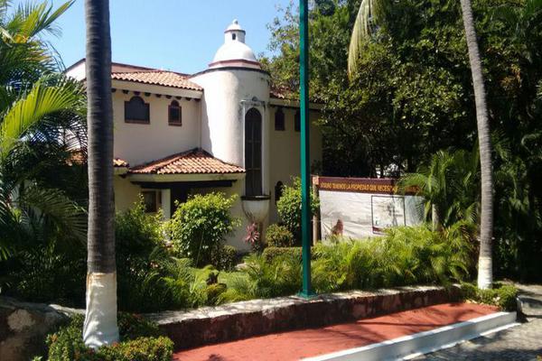 Foto de inmueble en  , Col. Pichilingue C.P. 39880, Acapulco de Juárez