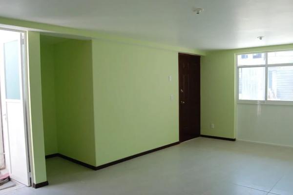 Foto de inmueble en Piedra, Col. Ampliación San Pablo de las Salinas C.P. 54938, Tultitlán