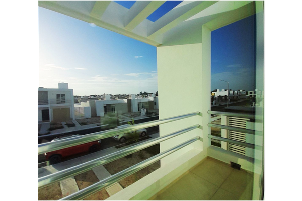 Foto de inmueble en Calle 86 A #380 Cerrado Cuartzo, Col. Arboleda C.P. 97314, Mérida