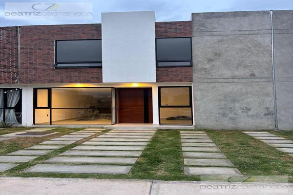 Foto de inmueble en  , Col. Piracantos C.P. 42088, Pachuca de Soto