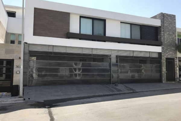 Foto de inmueble en Pirineos 306Paseo de Cumbres 1er Sector, 64346 Monterrey, N.L.
, Col. Paseo de Cumbres C.P. 64346, Monterrey