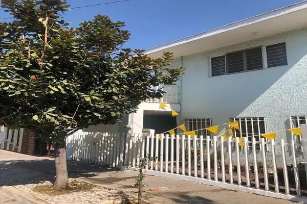 Foto de inmueble en Plan de la soledad, Col. Residencial Revolución C.P. 45580, San Pedro Tlaquepaque