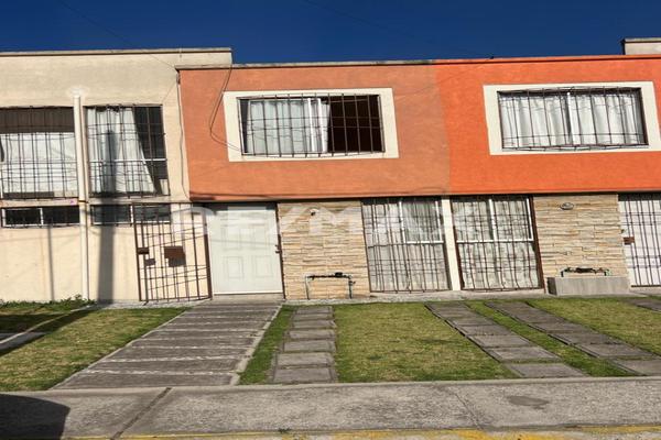 Foto de inmueble en Planeta, Col. Lerma de Villada Centro C.P. 52000, Lerma