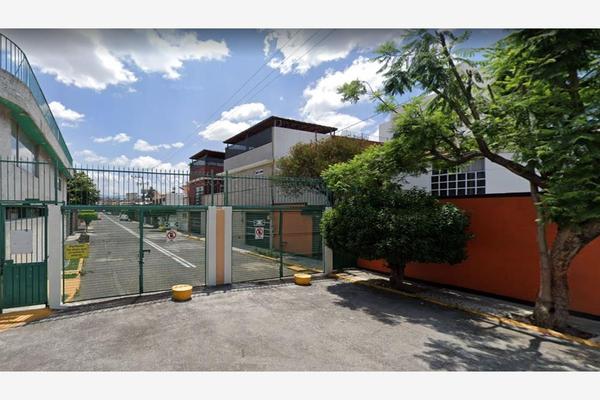 Foto de inmueble en PLANTA LOS TUXTLAS #11, Col. Electra C.P. 54060, Tlalnepantla de Baz