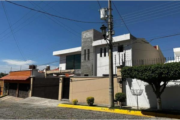 Foto de inmueble en PLATA BURGOS BUGAMBILIAS TRES DE MAYO #5, Col. Condominios Bugambilias C.P. 62144, Cuernavaca
