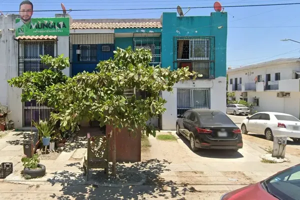 Foto de inmueble en PLAYA COSTA DORADA #0, Col. Real Ixtapa C.P. 48280, Puerto Vallarta
