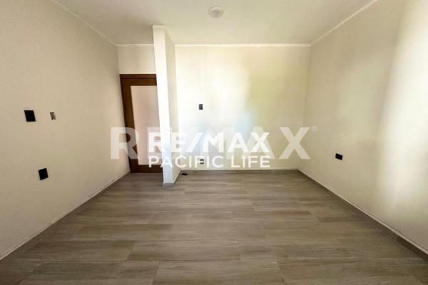 Foto de inmueble en Playa Gaviotas, Col. Las Gaviotas C.P. 82110, Mazatlán