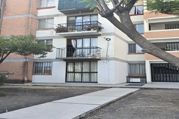 Foto de inmueble en Playa Roqueta, Col. Desarrollo San Pablo C.P. 76125, Querétaro