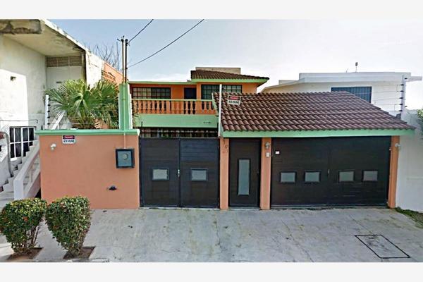 Foto de inmueble en  , Col. Playa Sol C.P. 96518, Coatzacoalcos