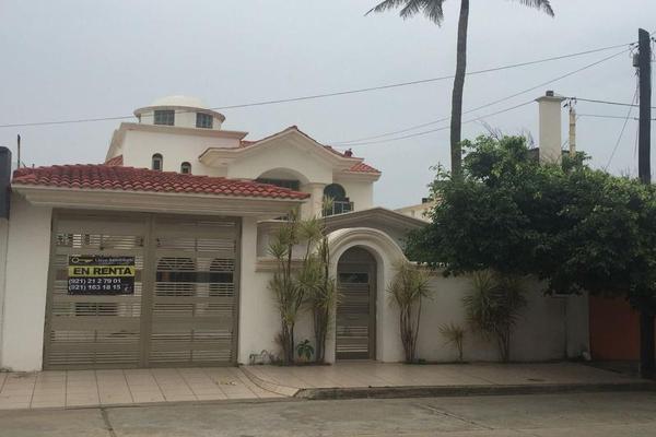 Foto de inmueble en  , Col. Playa Sol C.P. 96518, Coatzacoalcos