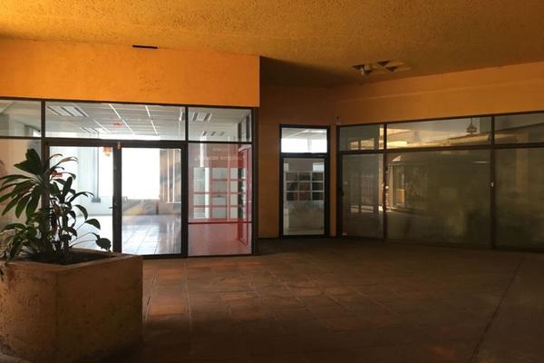 Foto de inmueble en Plaza, Col. Jacarandas C.P. 62420, Cuernavaca