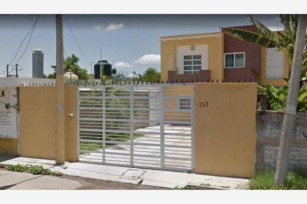 Foto de inmueble en PLOMO #153, Col. Valle de Matatipac C.P. 63195, Tepic