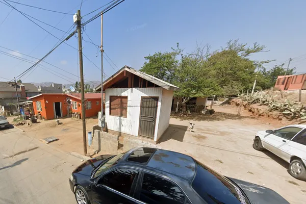 Foto de inmueble en Plutarco Elías Calles #537, Col. Bronce C.P. 22830, Ensenada