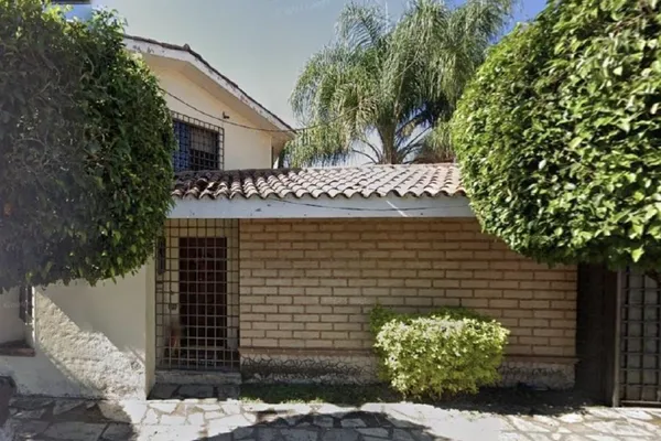 Foto de inmueble en P.º de los Burgos #67, Col. Burgos C.P. 62584, Temixco