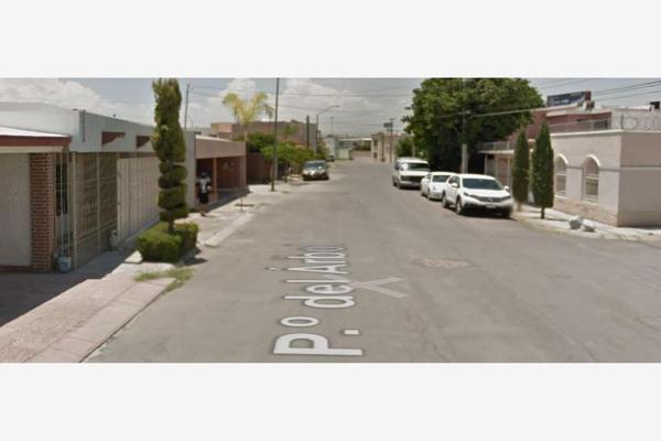 Foto de inmueble en P.º del Árbol #000, Col. Ampliación la Rosita C.P. 27258, Torreón