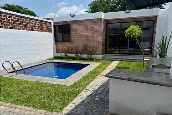 Foto de inmueble en  , Col. Poblado Acapatzingo C.P. 62440, Cuernavaca