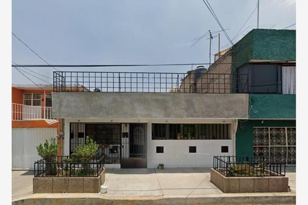 Foto de inmueble en PONIENTE 27 #000, Col. La Perla C.P. 57820, Nezahualcóyotl