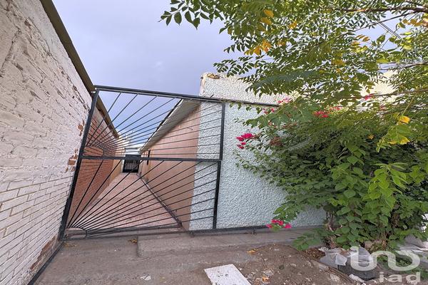 Foto de inmueble en Porfirio Díaz #1685, Col. Valle Dorado C.P. 32580, Juárez