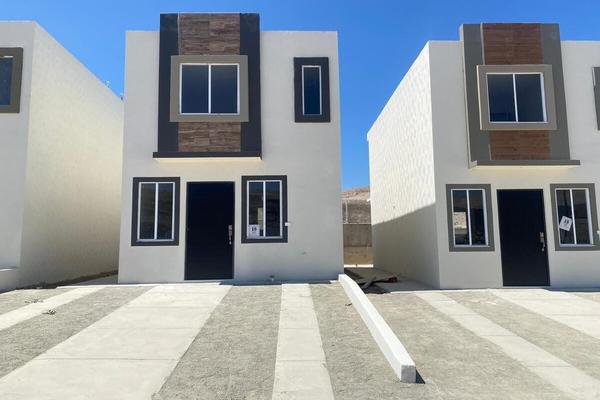 Foto de inmueble en , Col. Pórticos de San Antonio C.P. 22666, Tijuana
