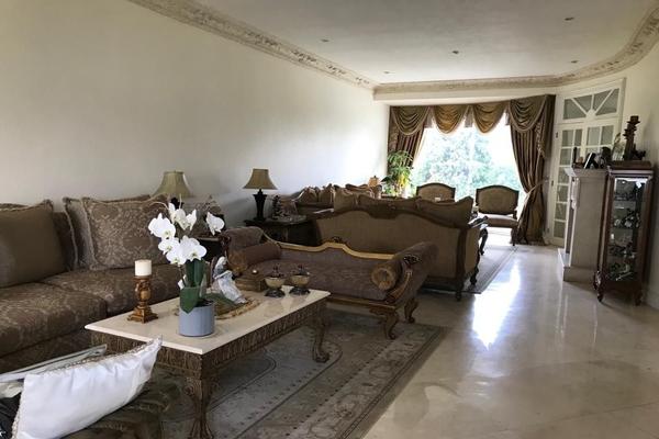 Foto de inmueble en Portón delos pinos, Col. Interlomas C.P. 52787, Huixquilucan