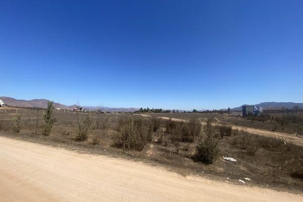 Foto de inmueble en porvenir, Col. El Porvenir C.P. 22755, Ensenada