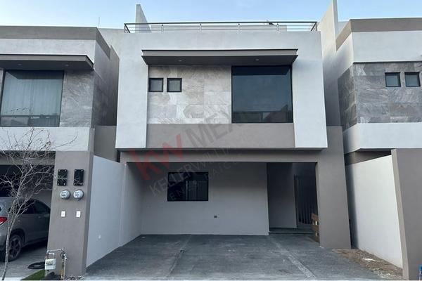 Foto de inmueble en Pradera #124, Col. Cerradas de Santa Rosa C.P. 66632, Apodaca