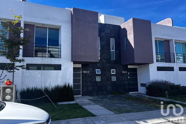 Foto de inmueble en Pradera, Idilica Reserva Serraton 1 #121, Col. San Luis Mextepec C.P. 51355, Zinacantepec
