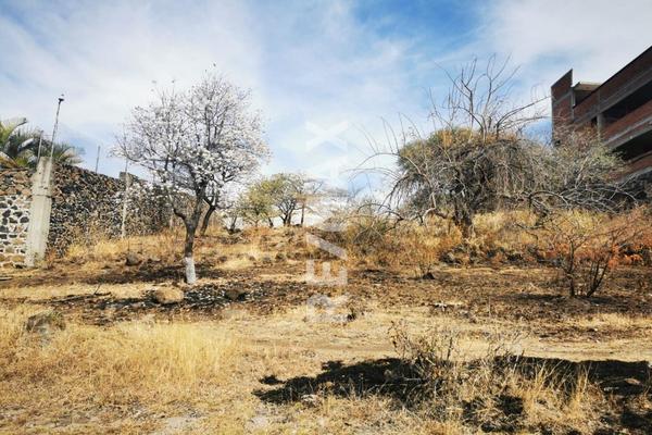 Foto de inmueble en Praderas de Oaxtepec, Col. Lomas de Oaxtepec C.P. 62738, Yautepec