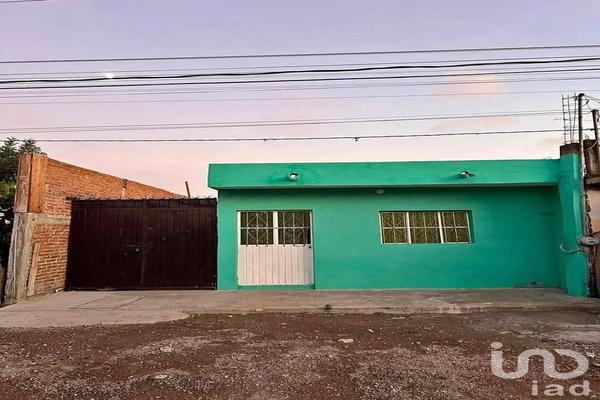 Foto de inmueble en Primavera, Col. Loma Bonita C.P. 82198, Mazatlán