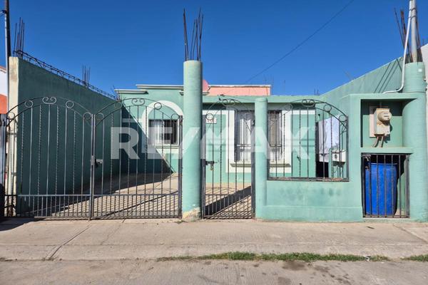 Foto de inmueble en Priv. Amado Nervo, Col. Villas Residencial del Real C.P. 22785, Ensenada