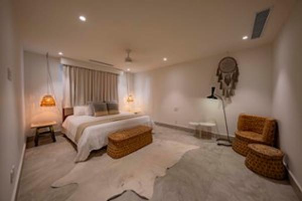 Foto de inmueble en Privada Amapas #121, Col. Conchas Chinas C.P. 48390, Puerto Vallarta