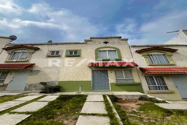 Foto de inmueble en Privada Arandilla, Col. URBI Villa del rey C.P. 54693, Huehuetoca