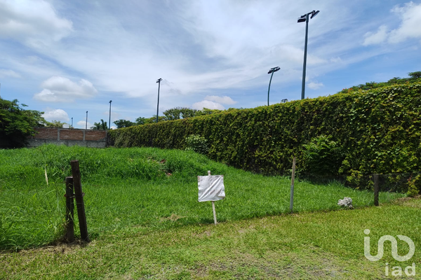 Foto de inmueble en Priv. Arecas #71, Col. Sumiya C.P. 62563, Jiutepec